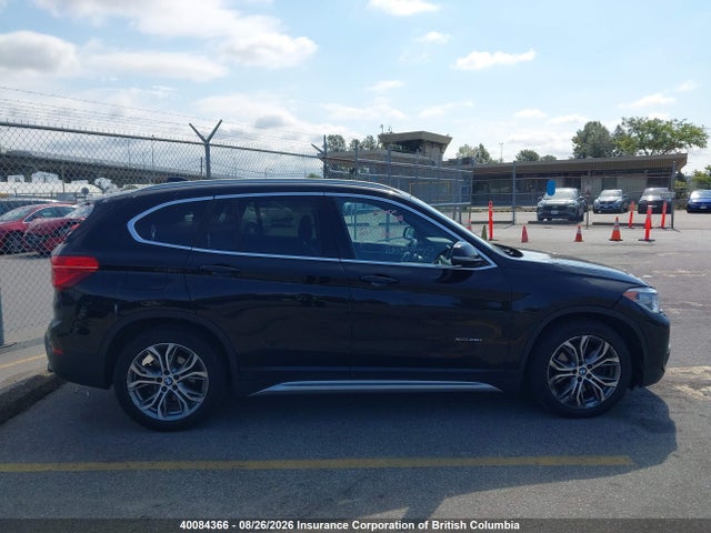 BMW X1 2017 WBXHT3C36H5F75614 Image 14