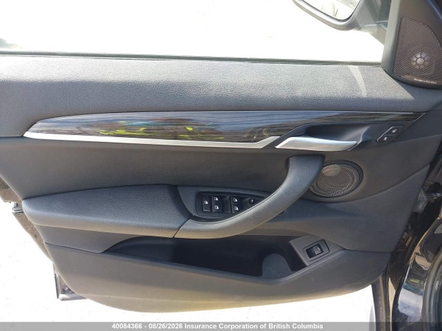 BMW X1 2017 WBXHT3C36H5F75614 Image 21