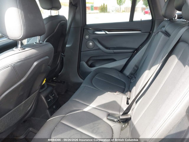 BMW X1 2017 WBXHT3C36H5F75614 Image 8
