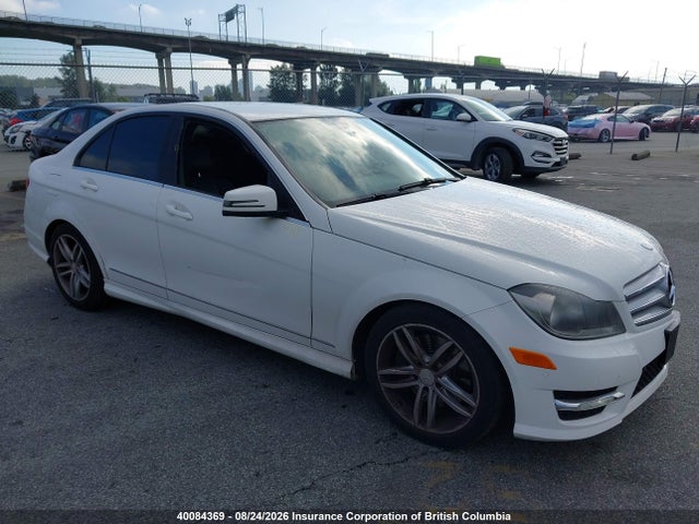 Auction sale of the 2013 Mercedes-benz C 300 4matic, vin: WDDGF8AB3DA845734, lot number: 40084369
