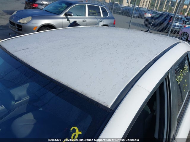 Aukcja sprzedaży 2011 Honda Fit, vin: JHMGE8H56BC800025, numer aukcji: 40084370