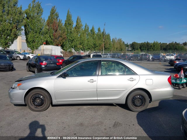 2004 Toyota Camry მანქანა იყიდება აუქციონზე, vin: 4T1BE32K14U306077, აუქციონის ნომერი: 40084374