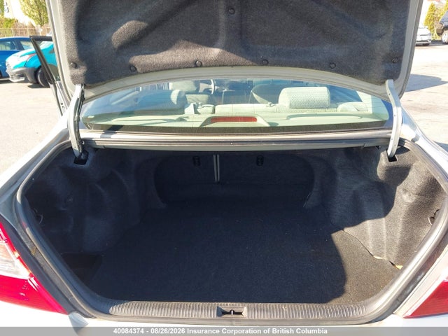 2004 Toyota Camry მანქანა იყიდება აუქციონზე, vin: 4T1BE32K14U306077, აუქციონის ნომერი: 40084374