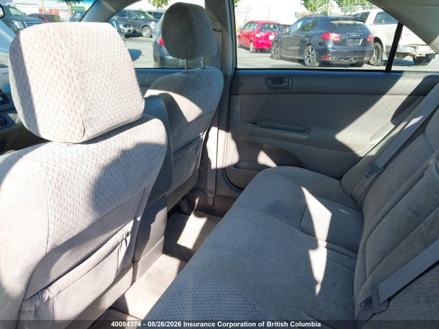 2004 Toyota Camry მანქანა იყიდება აუქციონზე, vin: 4T1BE32K14U306077, აუქციონის ნომერი: 40084374