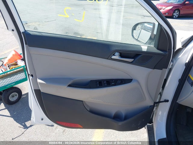 Hyundai TUCSON SE 2017 KM8J23A46HU514629 Image 22