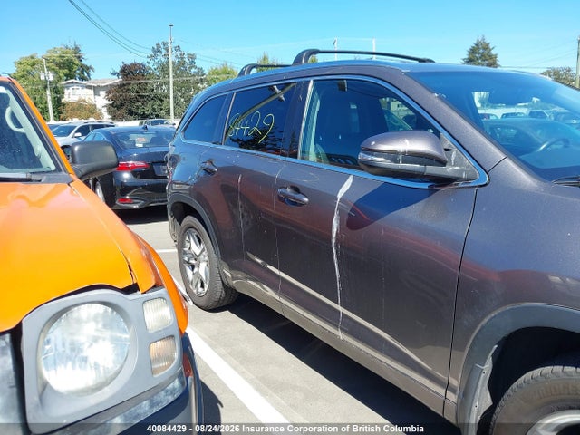 40084429 :رقم المزاد ، 5TDDKRFH7GS314247 vin ، 2016 Toyota Highlander Limited/ltd Platinum مزاد بيع