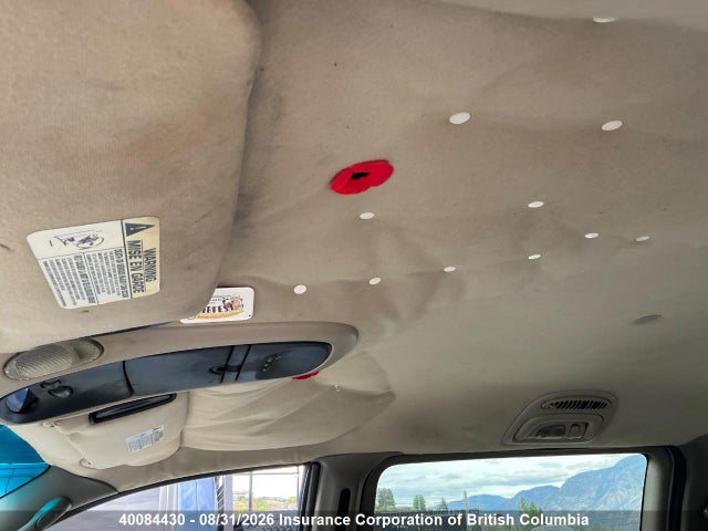 Продажа на аукционе авто 2000 Chrysler Town & Country Limited, vin: 1C4GP64L2YB713340, номер лота: 40084430