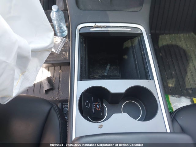 Продажа на аукционе авто 2024 Tesla Model Y, vin: 7SAYGDEEXRF055647, номер лота: 40076464