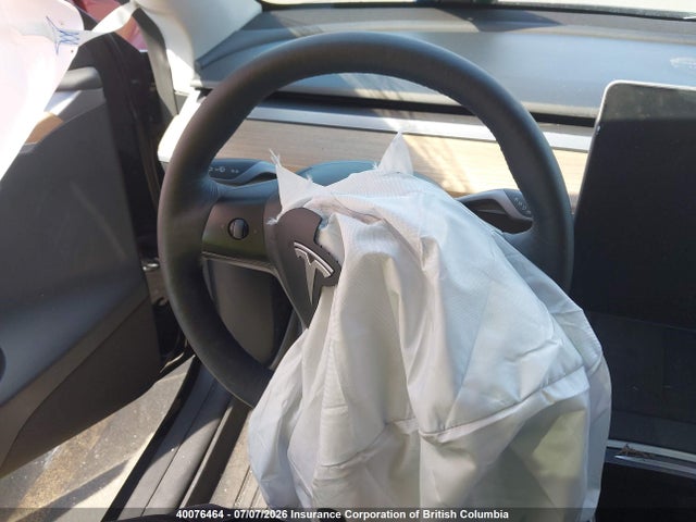 Продажа на аукционе авто 2024 Tesla Model Y, vin: 7SAYGDEEXRF055647, номер лота: 40076464