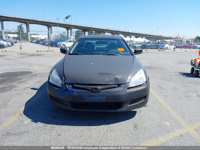 40084449 :رقم المزاد ، 1HGCM72313A800520 vin ، 2003 Honda Accord Lx مزاد بيع