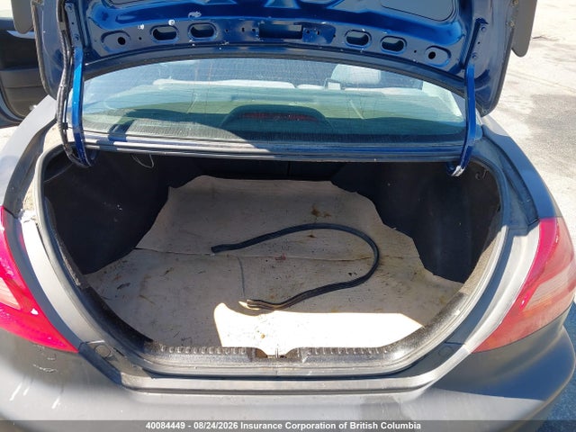 40084449 :رقم المزاد ، 1HGCM72313A800520 vin ، 2003 Honda Accord Lx مزاد بيع