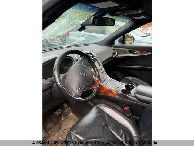 2LMTJ8LR9GBL71833 Lincoln MKX