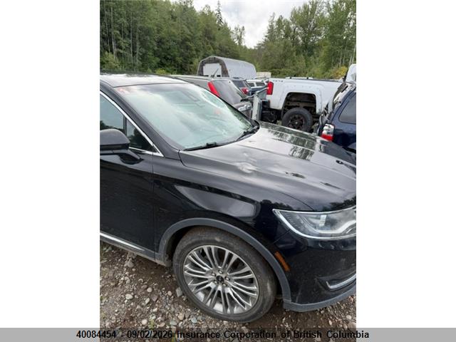 2LMTJ8LR9GBL71833 Lincoln MKX