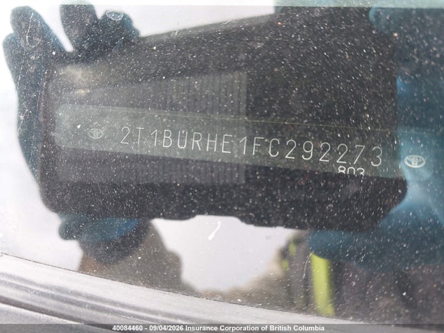 40084460 :رقم المزاد ، 2T1BURHE1FC292273 vin ، 2015 Toyota Corolla L/le/le Pls/prm/s/s Pls مزاد بيع