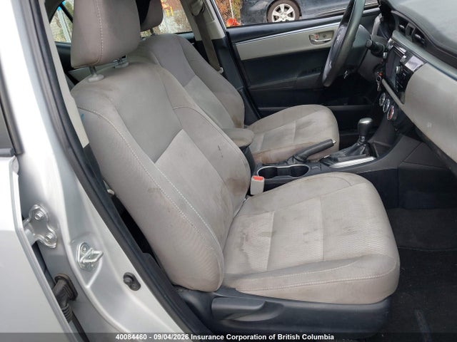 40084460 :رقم المزاد ، 2T1BURHE1FC292273 vin ، 2015 Toyota Corolla L/le/le Pls/prm/s/s Pls مزاد بيع