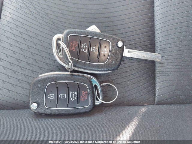 5XYZUDLB5HG499559 Hyundai SANTA FE SPORT