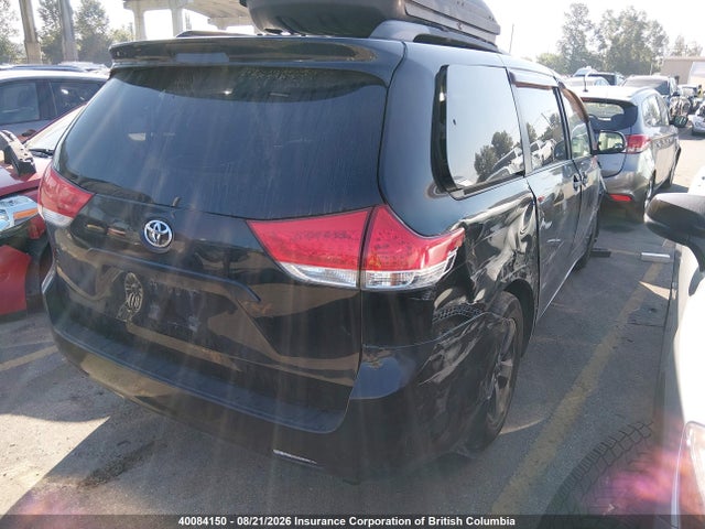 Продажа на аукционе авто 2011 Toyota Sienna, vin: 5TDZK3DC2BS006180, номер лота: 40084150