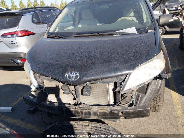 Продажа на аукционе авто 2011 Toyota Sienna, vin: 5TDZK3DC2BS006180, номер лота: 40084150