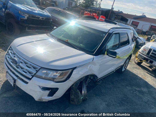 Ford EXPLORER XLT 2018 1FM5K8D88JGC46359 Image 2