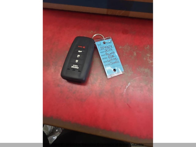 40084475 :رقم المزاد ، 2HHFD55528H200074 vin ، 2008 Acura Csx مزاد بيع