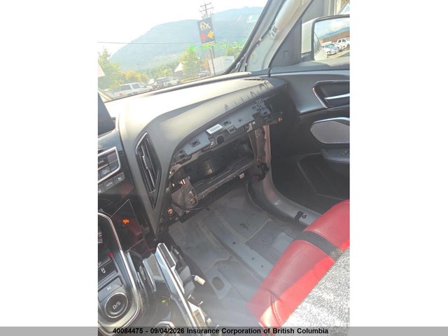40084475 :رقم المزاد ، 2HHFD55528H200074 vin ، 2008 Acura Csx مزاد بيع
