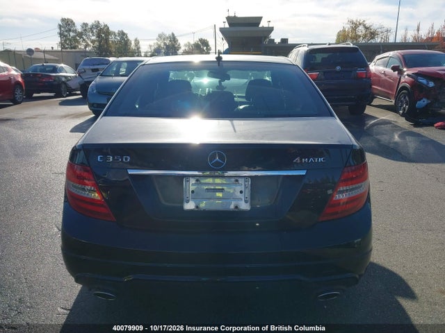 2013 Mercedes-benz C 350 4matic მანქანა იყიდება აუქციონზე, vin: WDDGF8JB8DA745046, აუქციონის ნომერი: 40079909