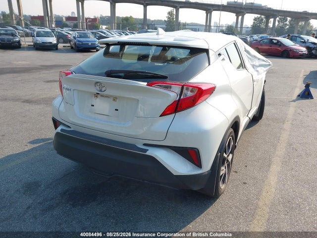Toyota C-HR 2021 JTNKHMBX4M1105798 Image 4