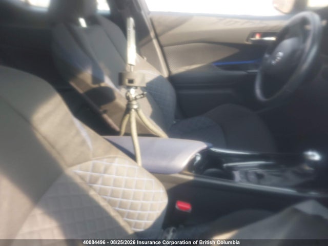 Toyota C-HR 2021 JTNKHMBX4M1105798 Image 5