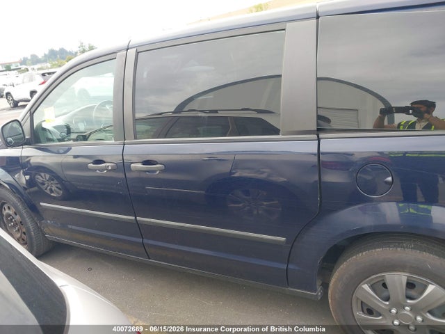 2C4RDGBG3ER230174 Dodge Grand Caravan Se