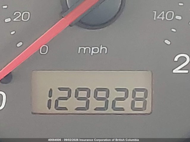 40084506 :رقم المزاد ، 2HHES36642H003833 vin ، 2002 Acura El Touring مزاد بيع