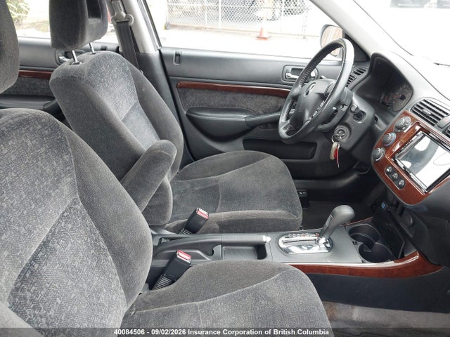 40084506 :رقم المزاد ، 2HHES36642H003833 vin ، 2002 Acura El Touring مزاد بيع