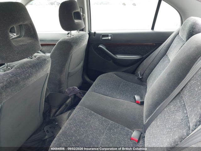40084506 :رقم المزاد ، 2HHES36642H003833 vin ، 2002 Acura El Touring مزاد بيع