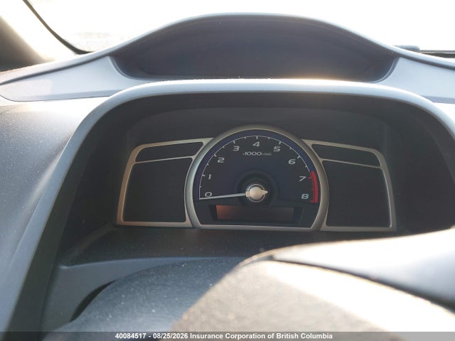 40084517 :رقم المزاد ، 2HGFA15488H011068 vin ، 2008 Honda Civic مزاد بيع