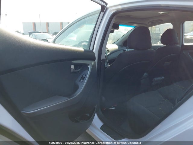 Продажа на аукционе авто 2016 Hyundai Elantra Se/sport/limited, vin: KMHDH4AHXGU590521, номер лота: 40078036