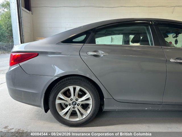 40084544 :رقم المزاد ، 5NPEC4AC4DH506503 vin ، 2013 Hyundai Sonata Limited W/navi مزاد بيع