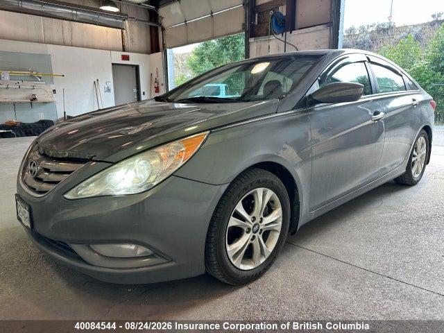 40084544 :رقم المزاد ، 5NPEC4AC4DH506503 vin ، 2013 Hyundai Sonata Limited W/navi مزاد بيع