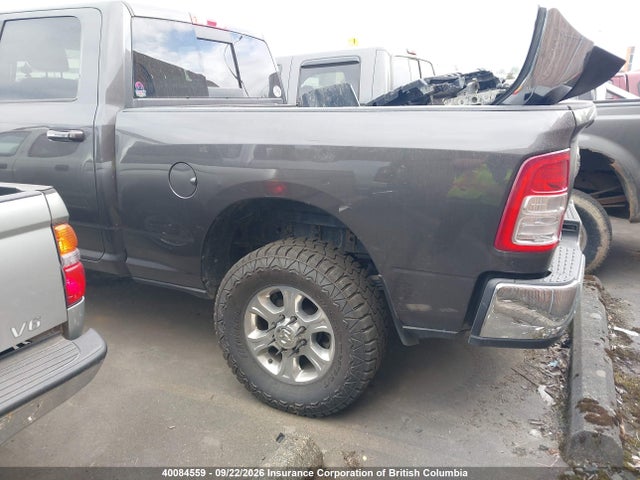 RAM 3500 Big Horn 2019 3C63R3DL7KG547703 Image 3