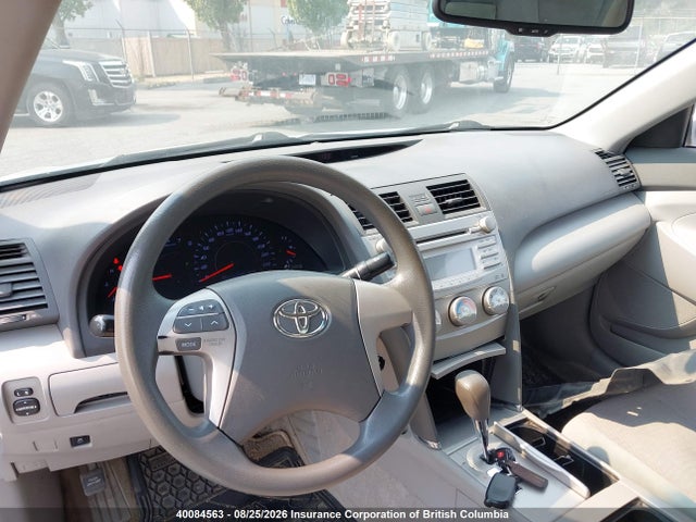 40084563 :رقم المزاد ، 4T1BF3EK8AU058351 vin ، 2010 Toyota Camry مزاد بيع