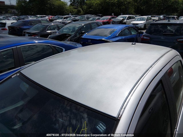 VNKKTUD34JA096780 Toyota Yaris L/le/se