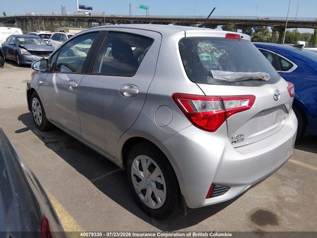 VNKKTUD34JA096780 Toyota Yaris L/le/se