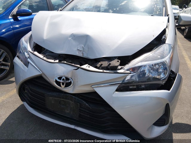 VNKKTUD34JA096780 Toyota Yaris L/le/se