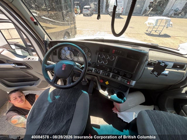 Kenworth Construction T680 2020 1XKYD40X3LJ956152 Image 28