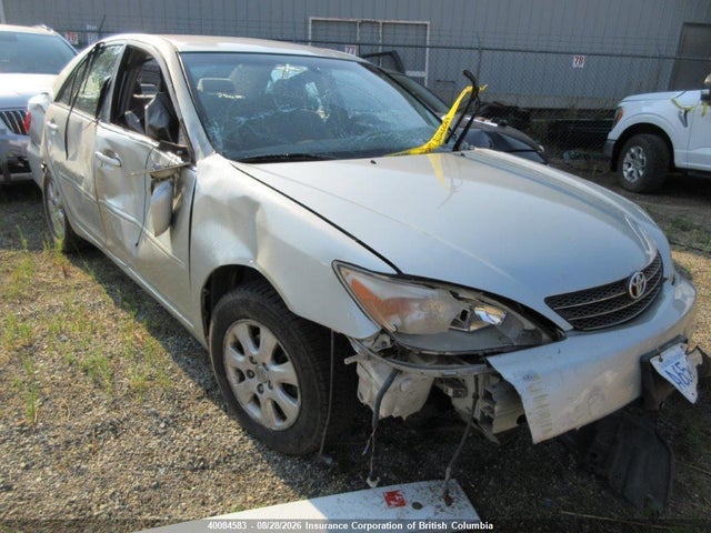 40084583 :رقم المزاد ، JTDBF32K320053415 vin ، 2002 Toyota Camry مزاد بيع