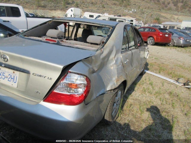 40084583 :رقم المزاد ، JTDBF32K320053415 vin ، 2002 Toyota Camry مزاد بيع