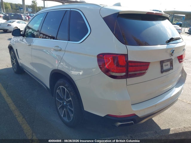 BMW X5 2018 5UXKR0C57J0Y05760 Image 3