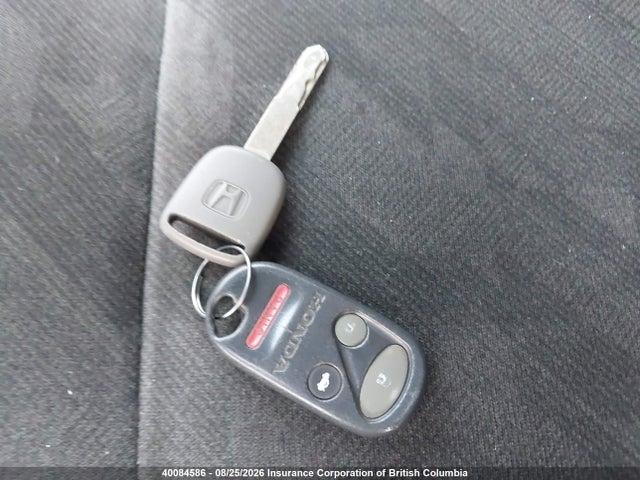 2002 Honda Cr-v მანქანა იყიდება აუქციონზე, vin: JHLRD788X2C811887, აუქციონის ნომერი: 40084586