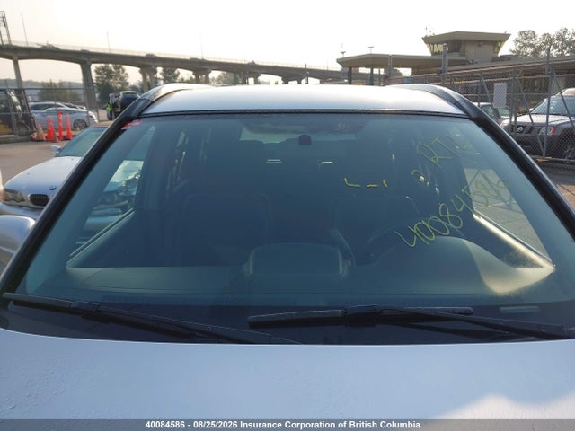 2002 Honda Cr-v მანქანა იყიდება აუქციონზე, vin: JHLRD788X2C811887, აუქციონის ნომერი: 40084586