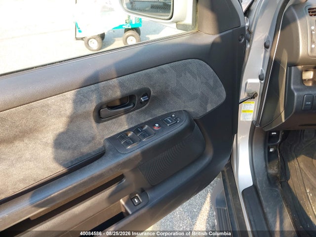 2002 Honda Cr-v მანქანა იყიდება აუქციონზე, vin: JHLRD788X2C811887, აუქციონის ნომერი: 40084586