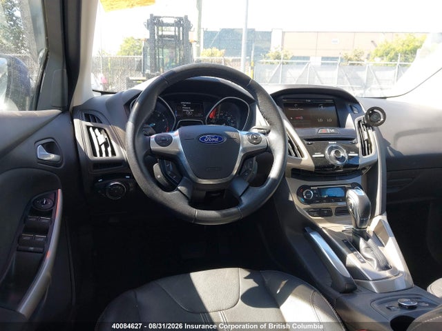 40084627 :رقم المزاد ، 1FAHP3M25CL406554 vin ، 2012 Ford Focus مزاد بيع