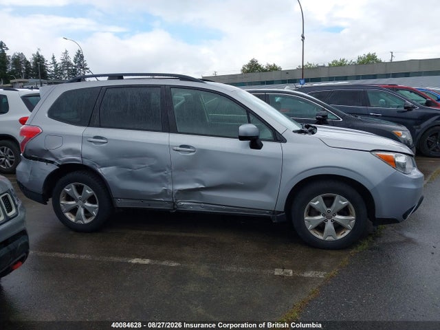 Subaru Forester 2.5i Limited 2015 JF2SJCHC0FH597149 Image 13